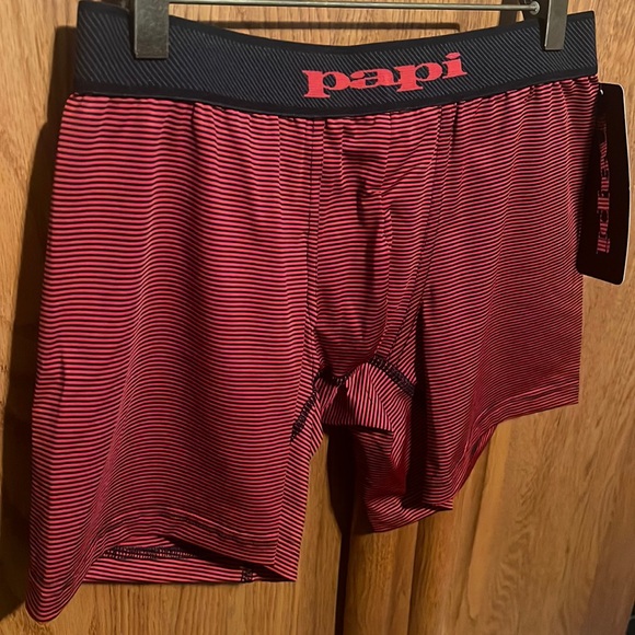 Papi - Picture 3 of 5